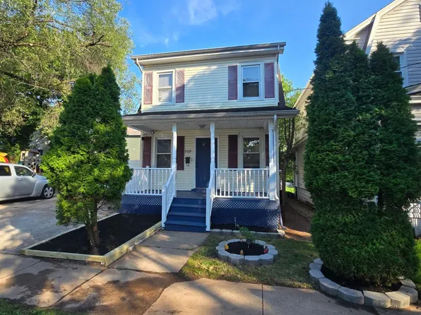 708 Magnolia St, Highland Park, NJ 08904