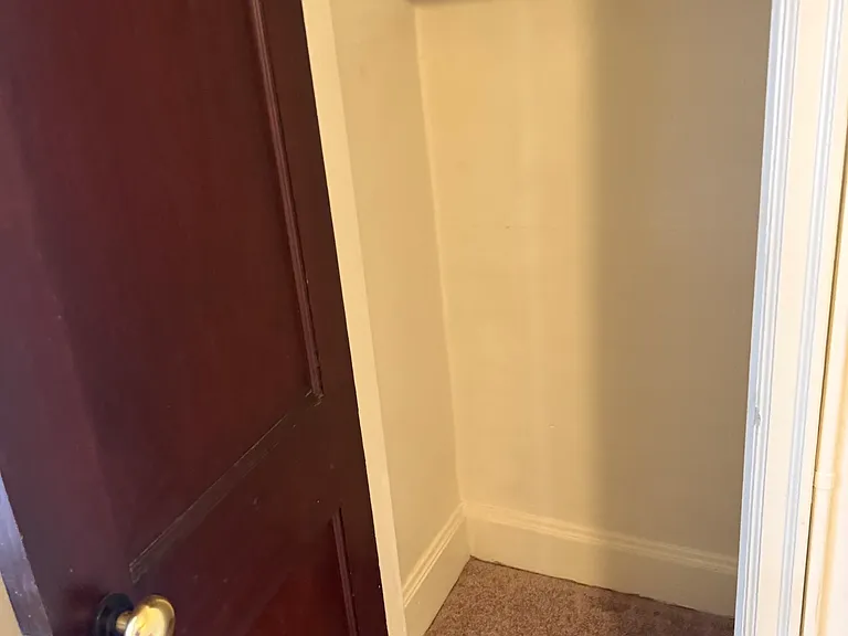 1719 Bluemont Ave SW #8 — Photo 9