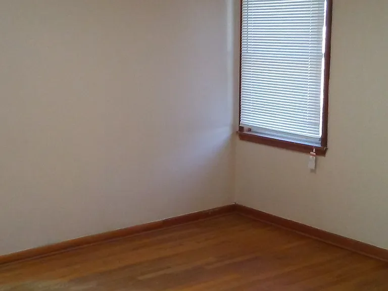 619 Pearce Rd — Photo 8