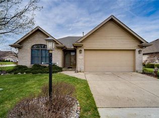 9567 Summer Wind Trl, Miamisburg, OH