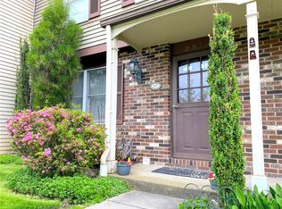 257 Shady Ridge Dr, Monroeville, PA 15146