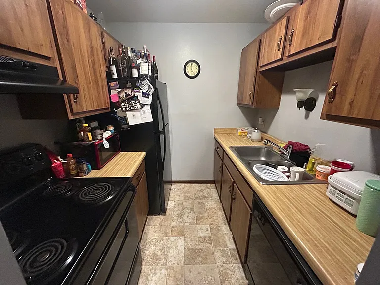 11100 W Janesville Rd — Photo 5