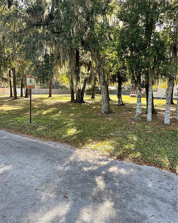 2nd image of Florida Ave N
