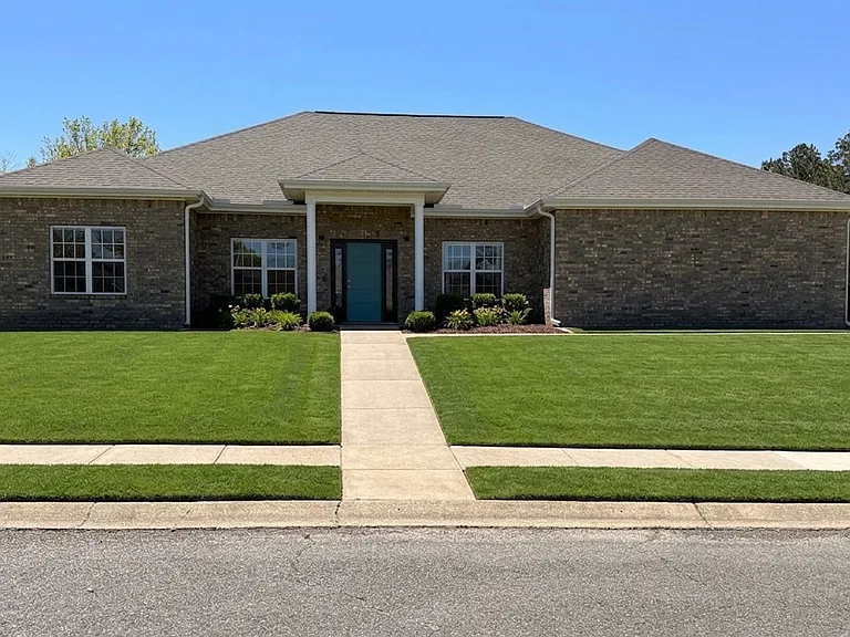 200 E Sonora Dr — Photo 1