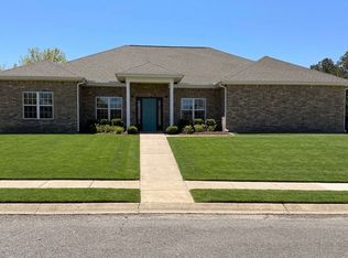 200 E Sonora Dr, Hot Springs, AR 71913