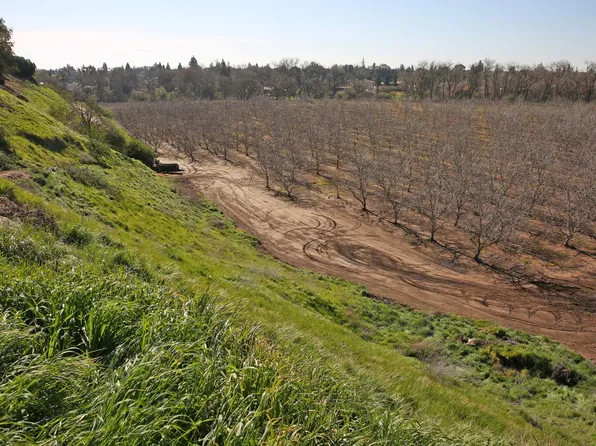 0 Jackson Rd, Oakdale, CA 95361