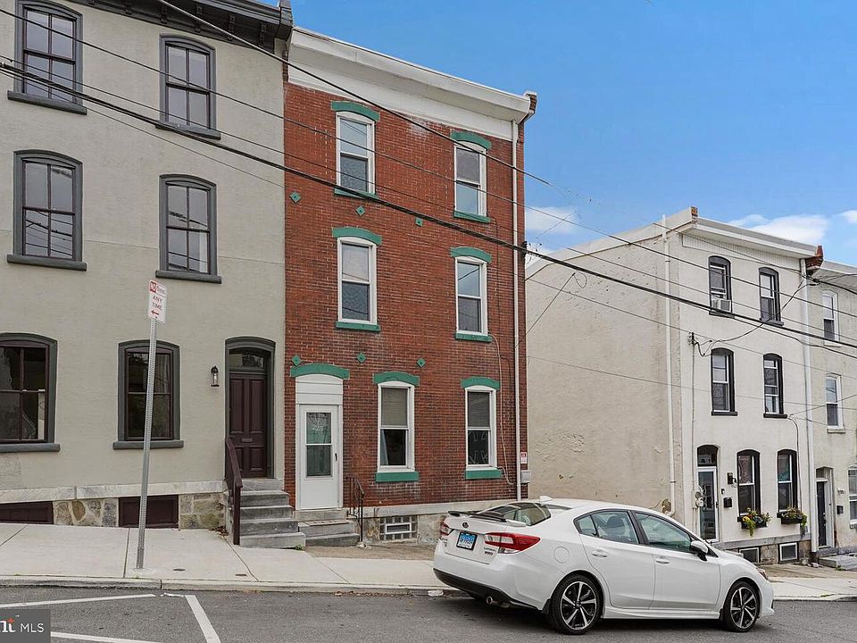 1st image of 225 Hermitage St