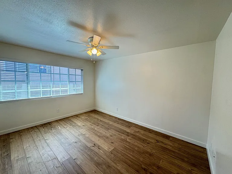 7111 Westview Pl #C — Photo 26
