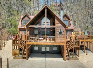 396 Price Ln, Blue Ridge, GA 30513