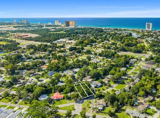 142 Half Acre Ln, Panama City Beach, FL 32413