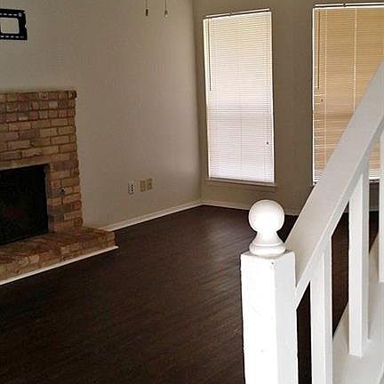 2nd image of 12136 Thompkins Dr APT A