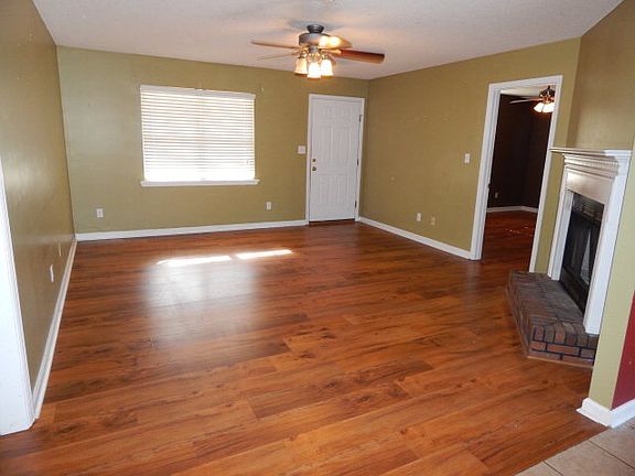 2nd image of 143 Nacoochee Dr