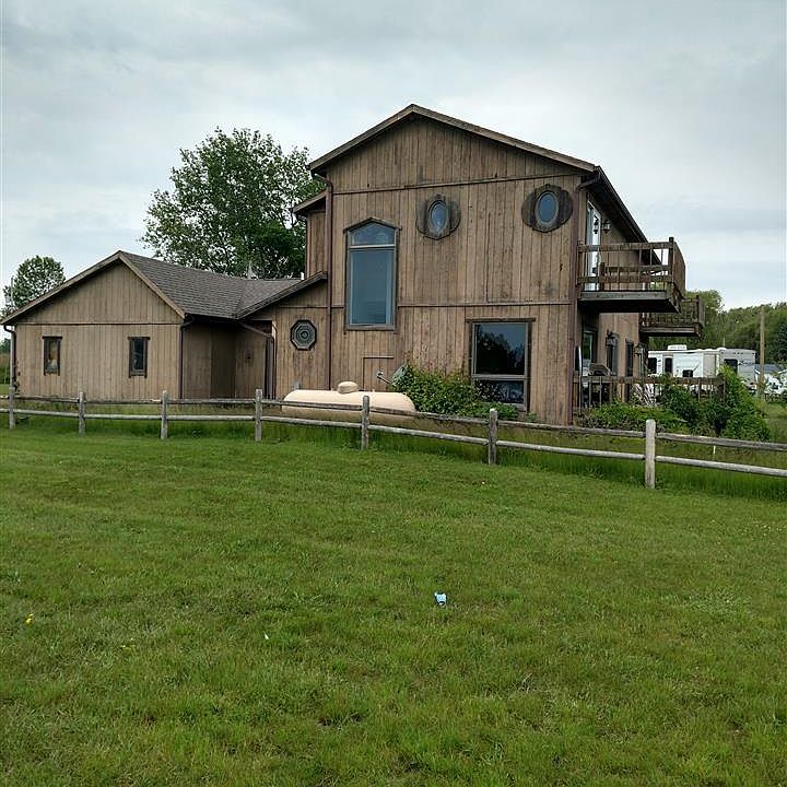 1st image of 1703 Ken Dr