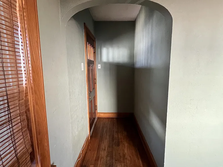 221 3rd St #3 — Photo 9