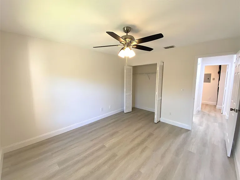 776 Landover Cir #203 — Photo 18