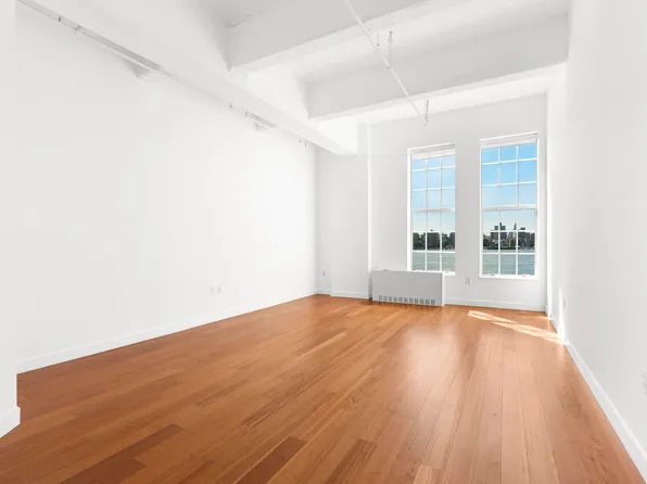 184 Kent Ave, Brooklyn, NY