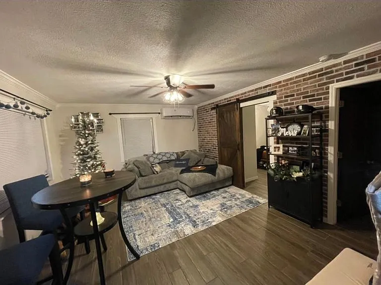 5335 Lemon Ave — Photo 8