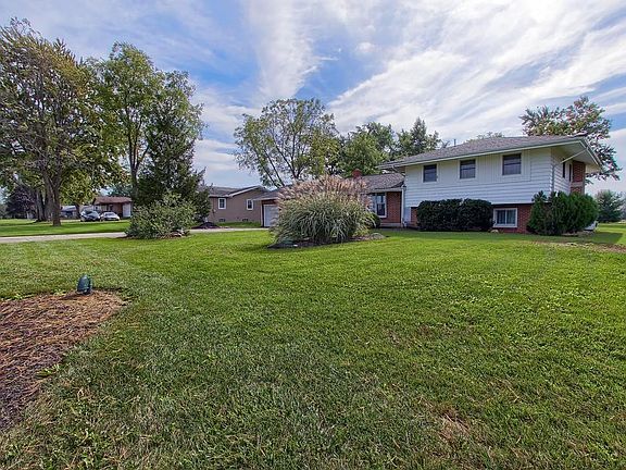 3rd image of 9169 Scioto Darby Creek Rd
