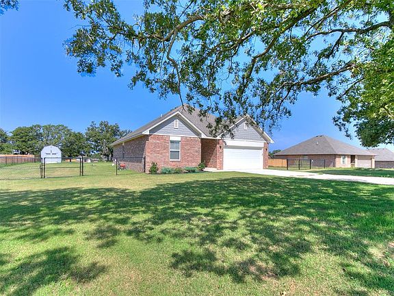 2nd image of 15970 Prairie Rose Dr