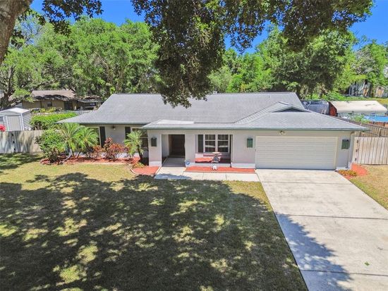 2204 Jennifer Ln, Valrico, FL 33594