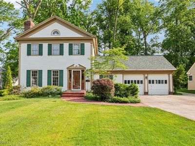 28318 W Oakland Rd, Bay Village, OH, 44140