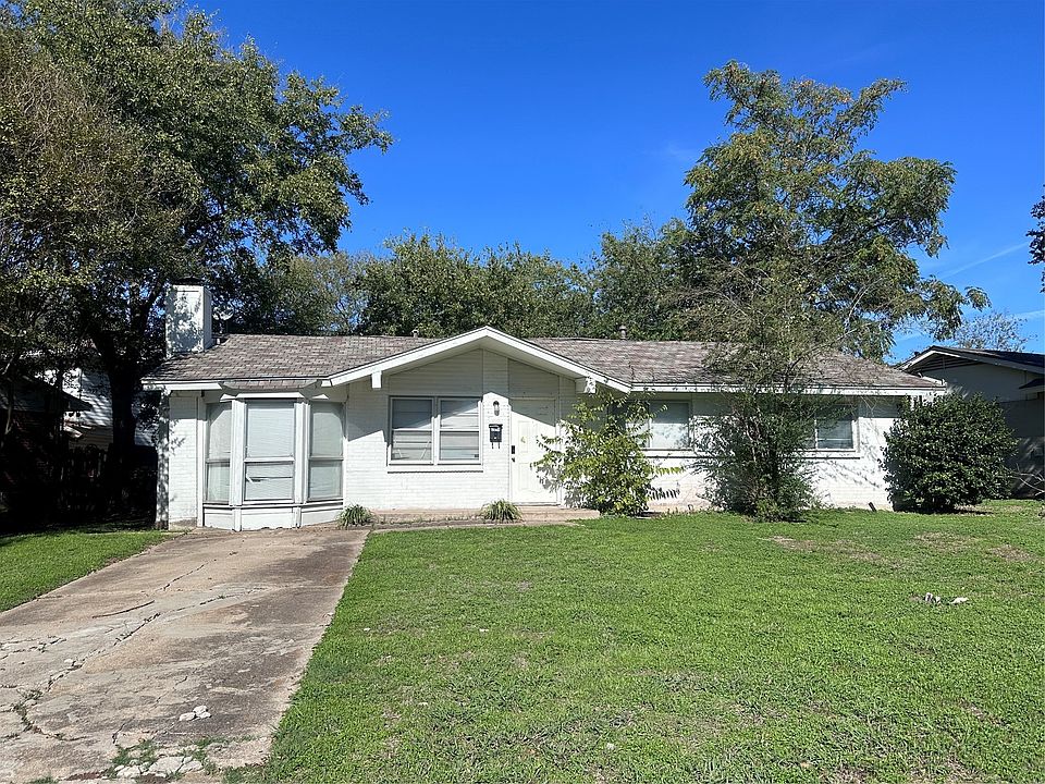 1st image of 2619 Parkway Blvd N
