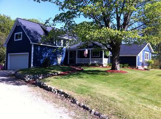 4161 Howard Rd, Petoskey, MI 49770