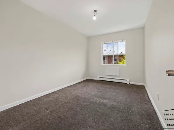 1105 East 72nd Street image 2 of 27