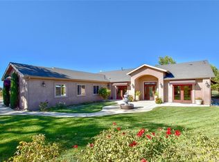 7310 Feenstra Rd, Paso Robles, CA 93446