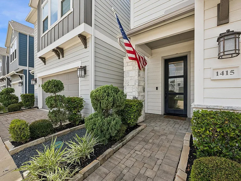 1415 Biondo Way — Photo 20