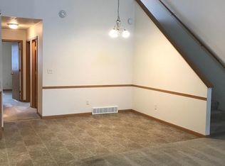 315 Jerry Pl #B, Tea, SD 57064