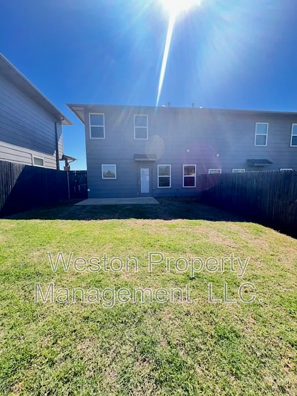 Building Photo - 13517 Bluejacket Dr
