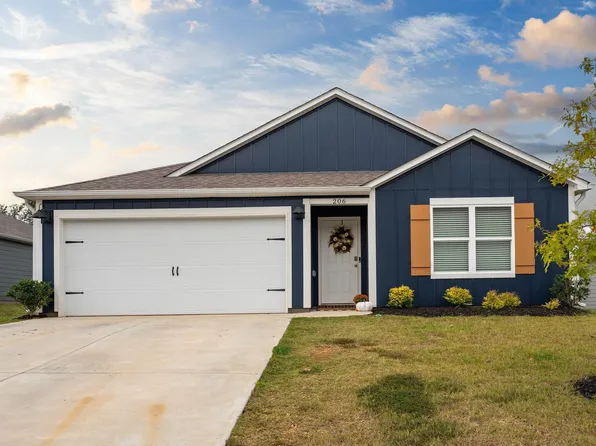 206 Archers Brook Ln, Springville, AL 35146