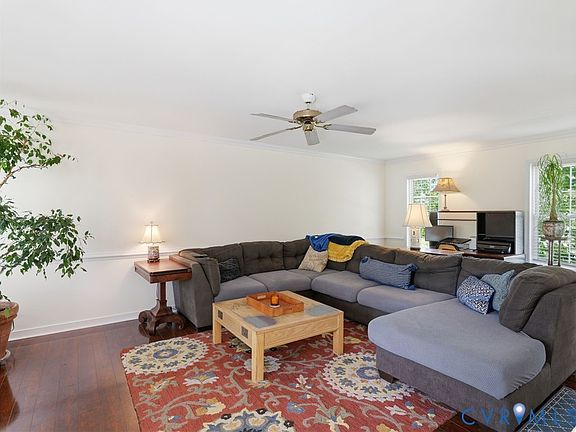 5th image of 1625 Upperbury Dr