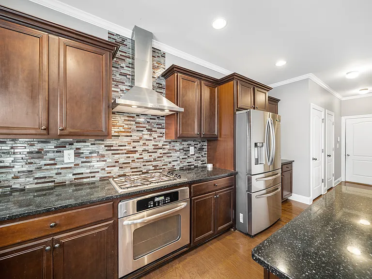 2532 Gloster Mill Dr — Photo 15