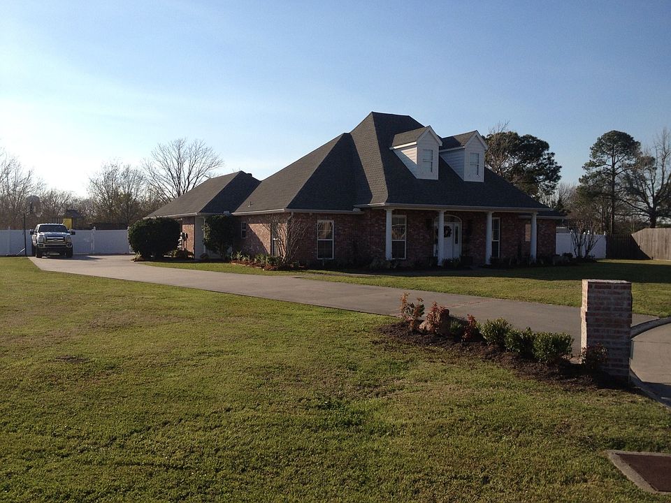 399 Astor Place Dr, New Iberia, LA 70563 Zillow