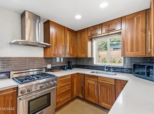 2520 E 7th St, Tucson, AZ 85716
