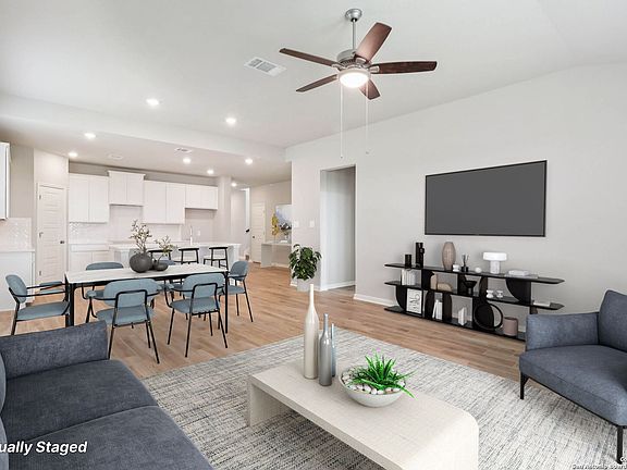 3rd image of 11530 Cottage Point