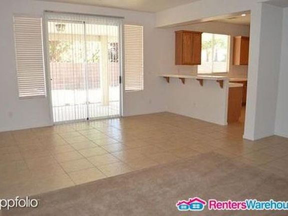 3rd image of 9481 Green Vineyard Ave