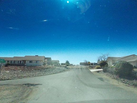 5th image of 9031 E Swift Trail Dr
