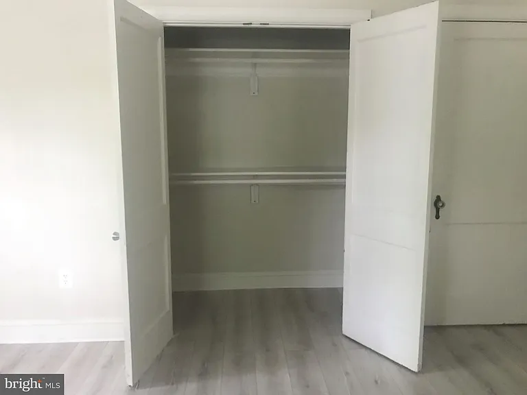 401 Commonwealth Ave #10B — Photo 38