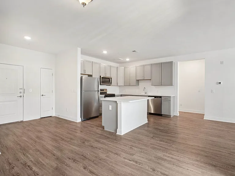 Laurel Run Apartments — Photo 15