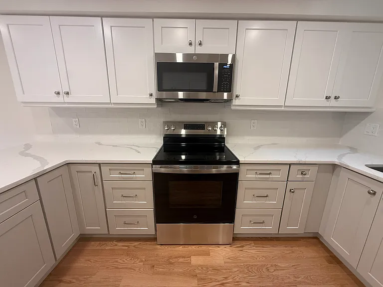 105 Beaconsfield Rd #105 — Photo 6