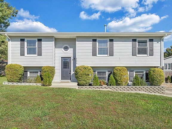 4th image of 5609 Legate Dr
