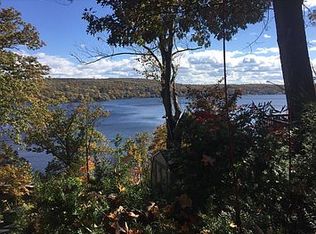 459 Lakeside Rd, Hewitt, NJ 07421