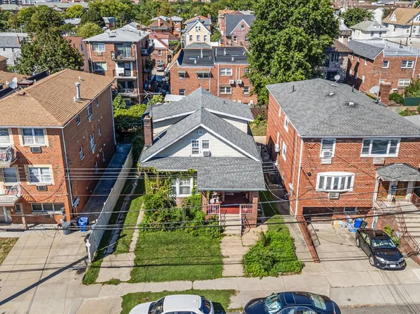 132-19 58th Avenue image 3 of 12