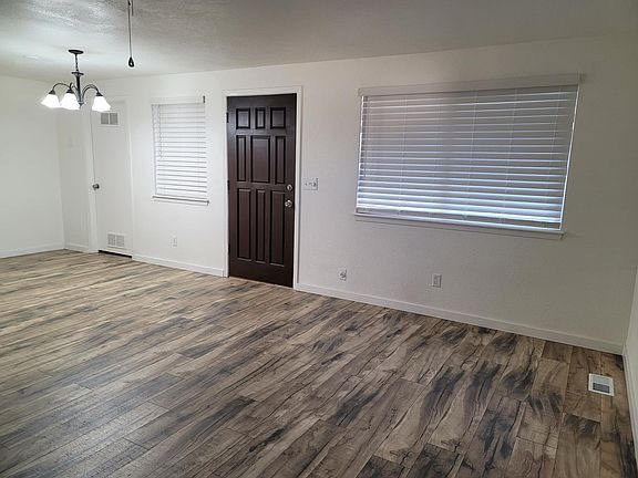 The entry door to the living room