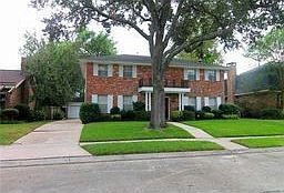 2nd image of 3709 Pin Oak Ave