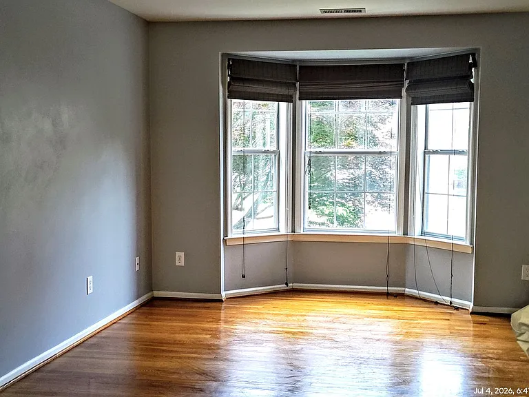 100 Lamplighter Pl — Photo 9