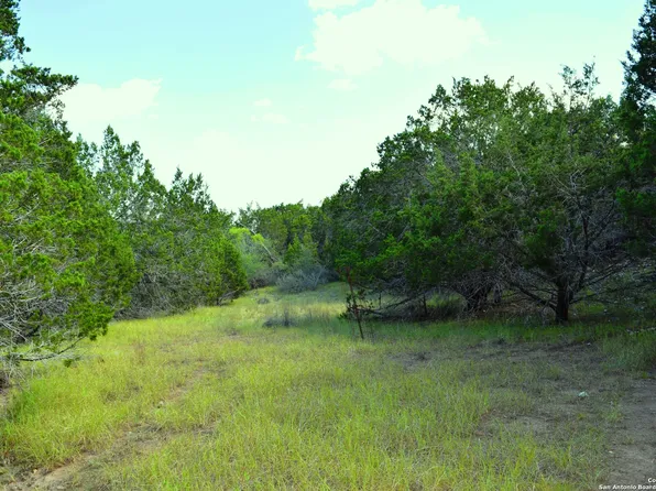TBD Rikki Dr LOT 00/17, Bandera, TX 78003